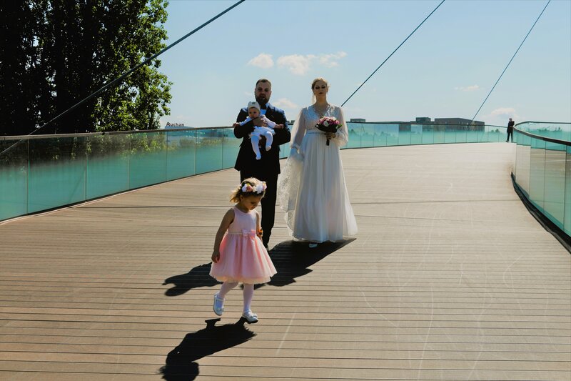 Servicii foto-video 4K pentru nunti, botez sau alte evenimente private